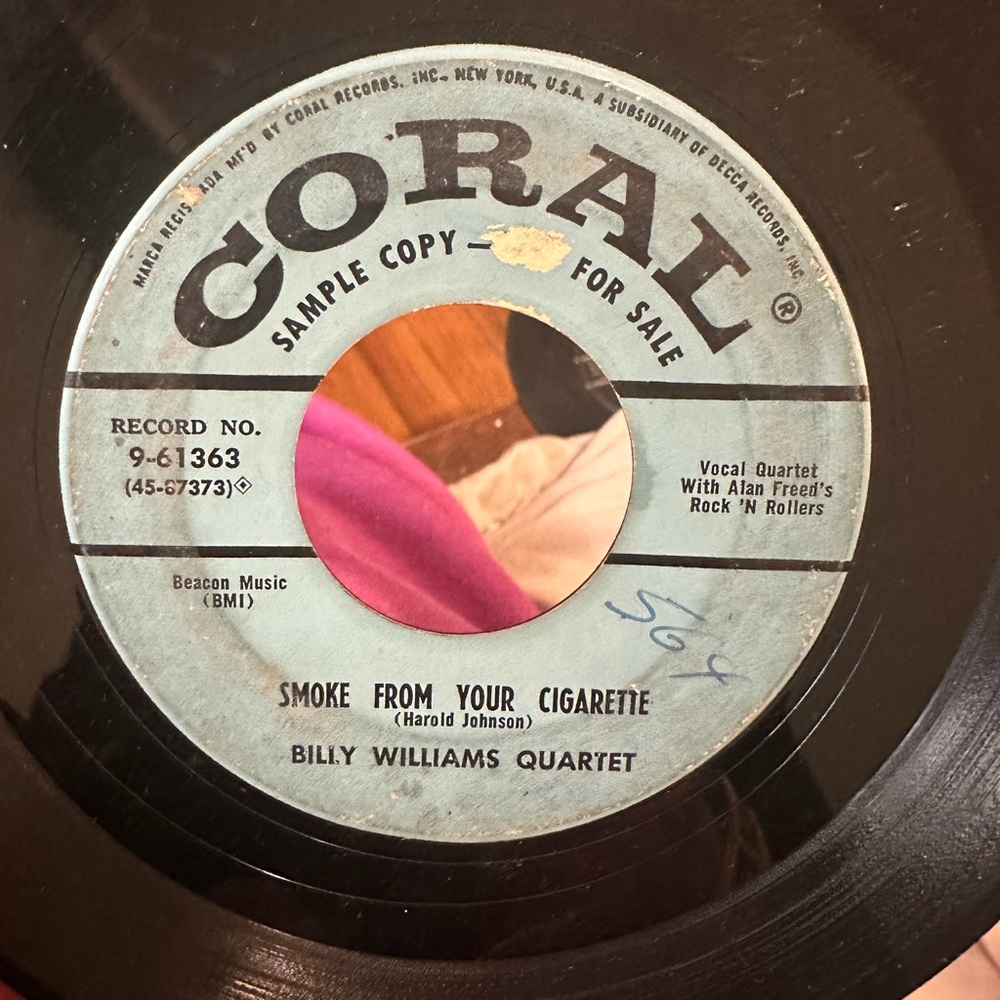 Coral Vinyl Record - I Wanna Hug You